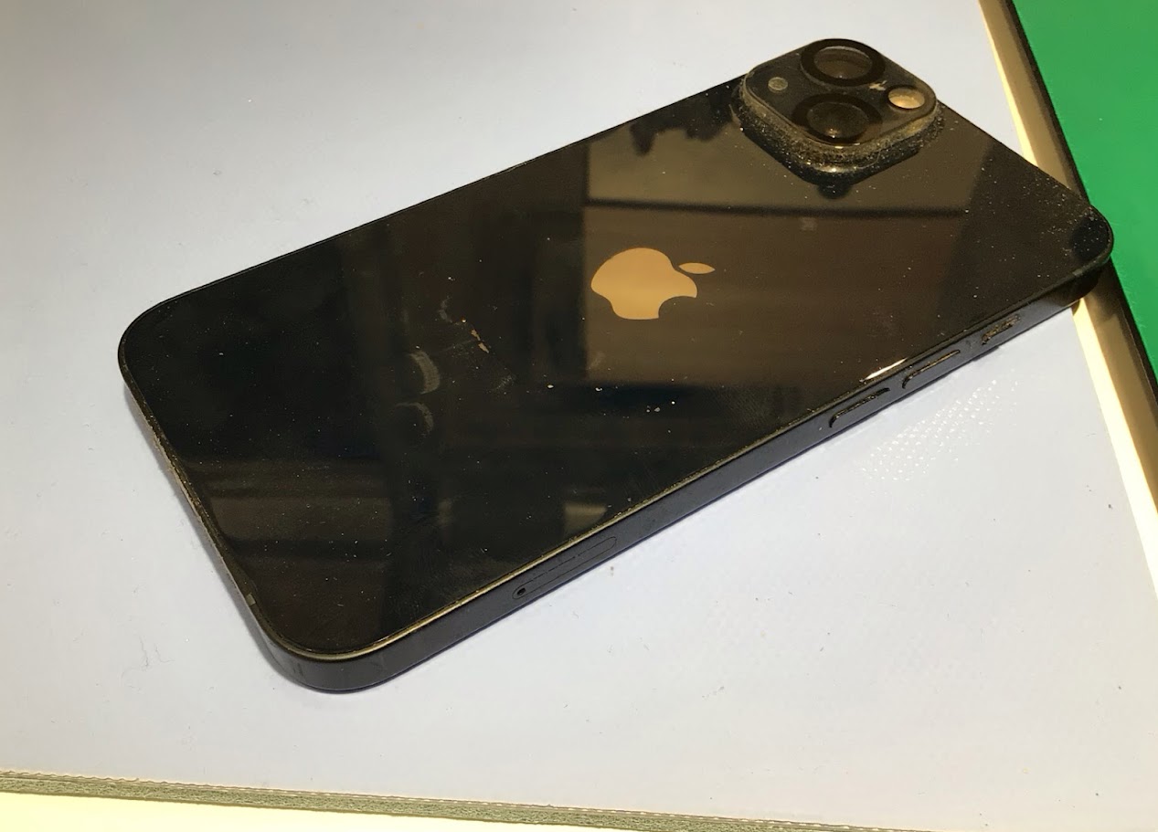 iPhone13のバッテリー交換ならデータそのまま修理可能なスマホ修理工房錦糸町店へ！